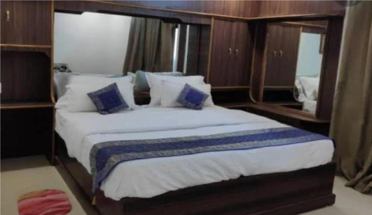 Hotel Chandrawali By Wb Inn Ballia 外观 照片